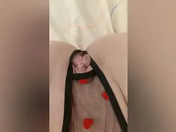 i brought my pussy to orgasm when i got home from college 1733439119